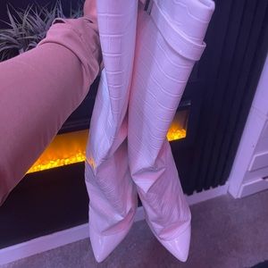 Pretty Little things white boots